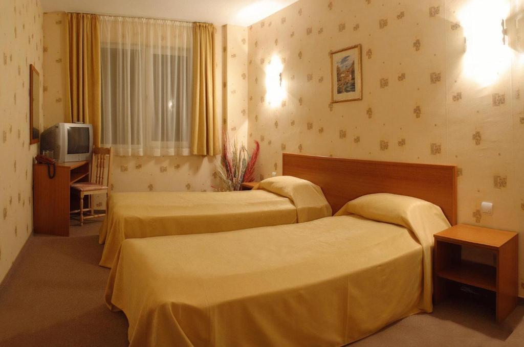 Park Hotel Dryanovo Exterior photo